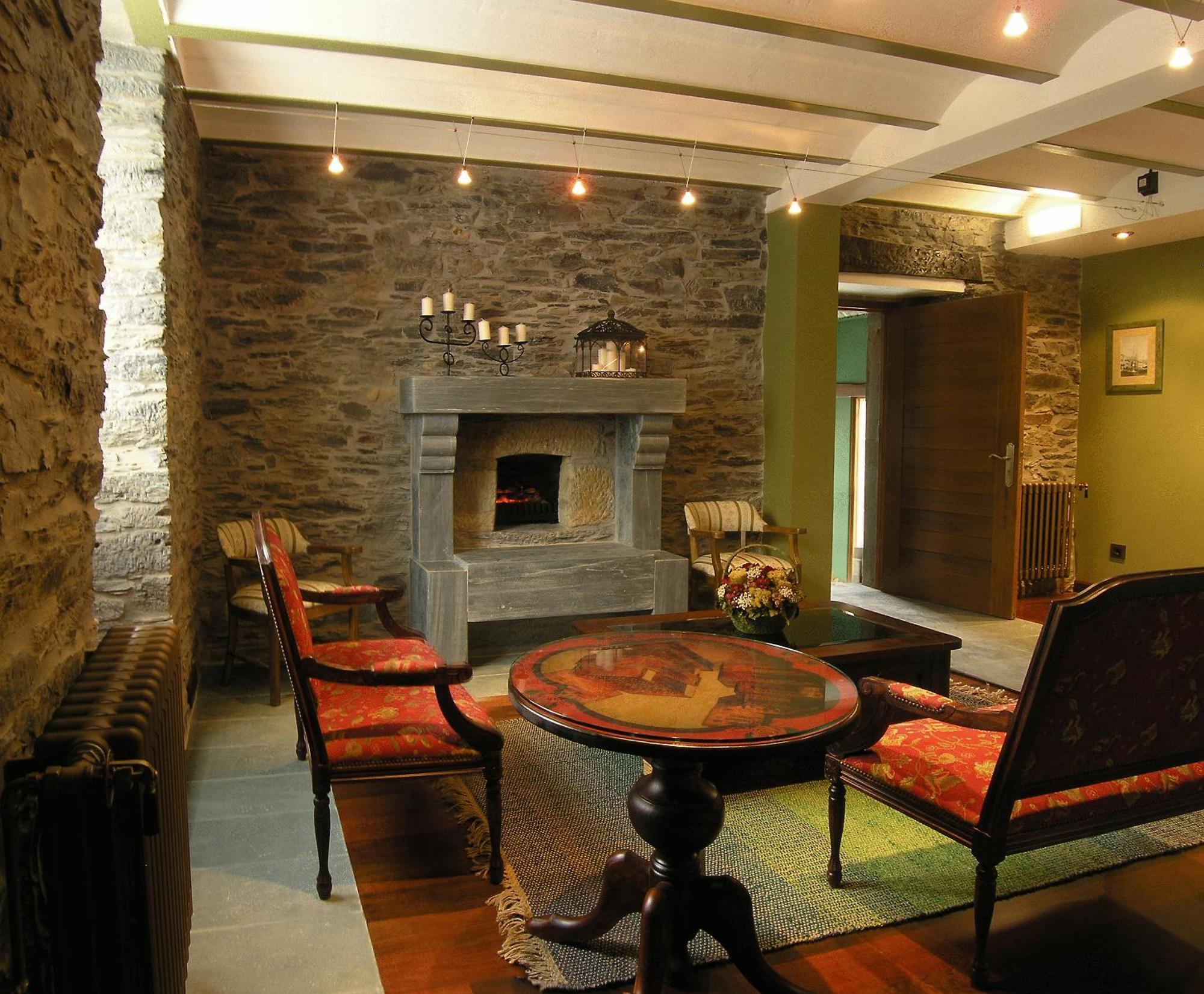 Casona El Gurugu Hotel Luarca Kültér fotó