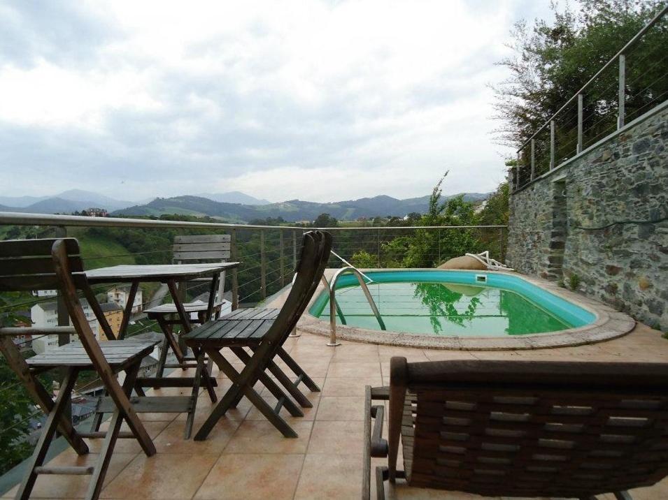 Casona El Gurugu Hotel Luarca Kültér fotó